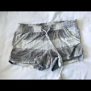 Jolt shorts size 3